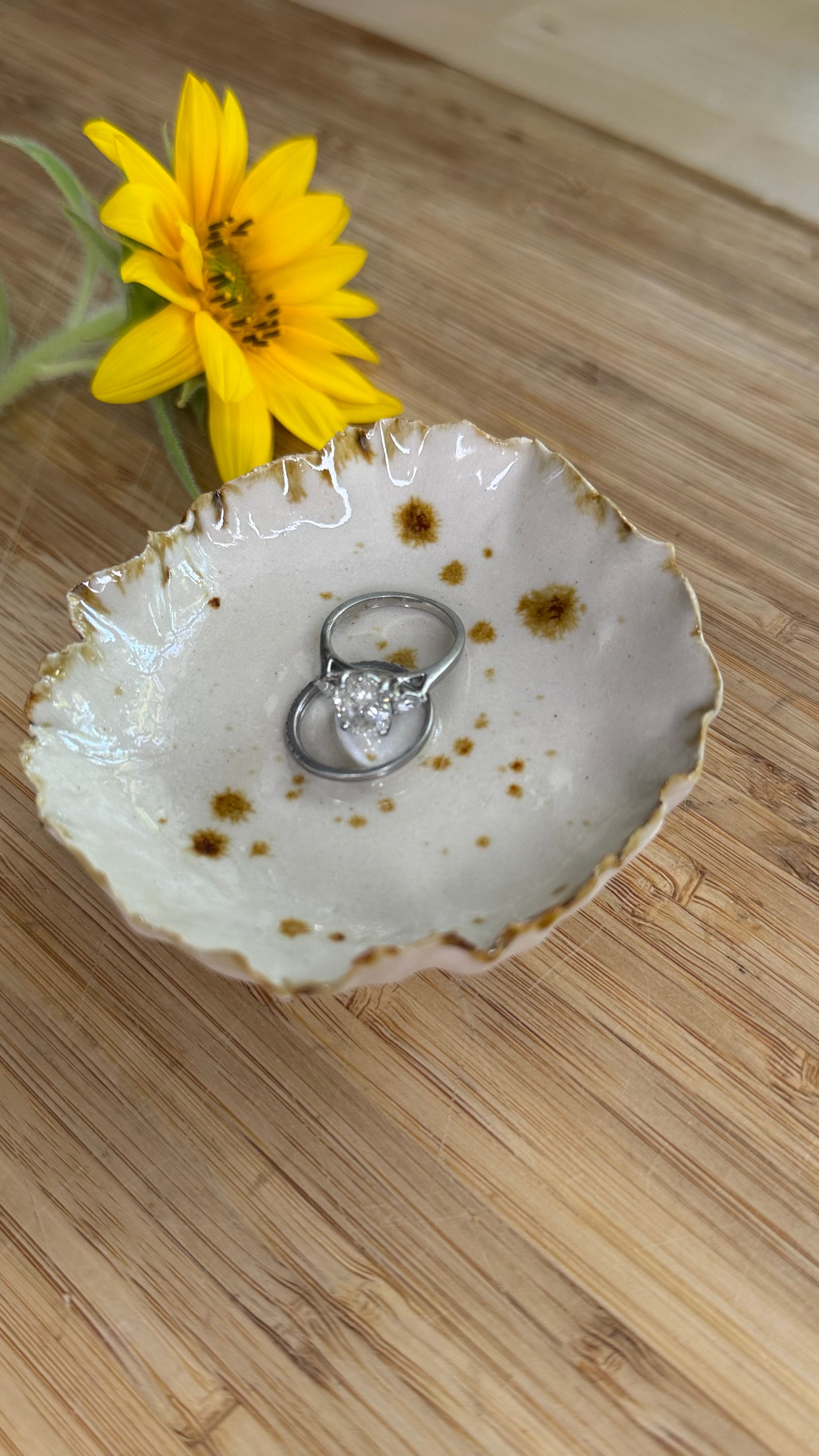 Small Trinket Dish - Heart ✨